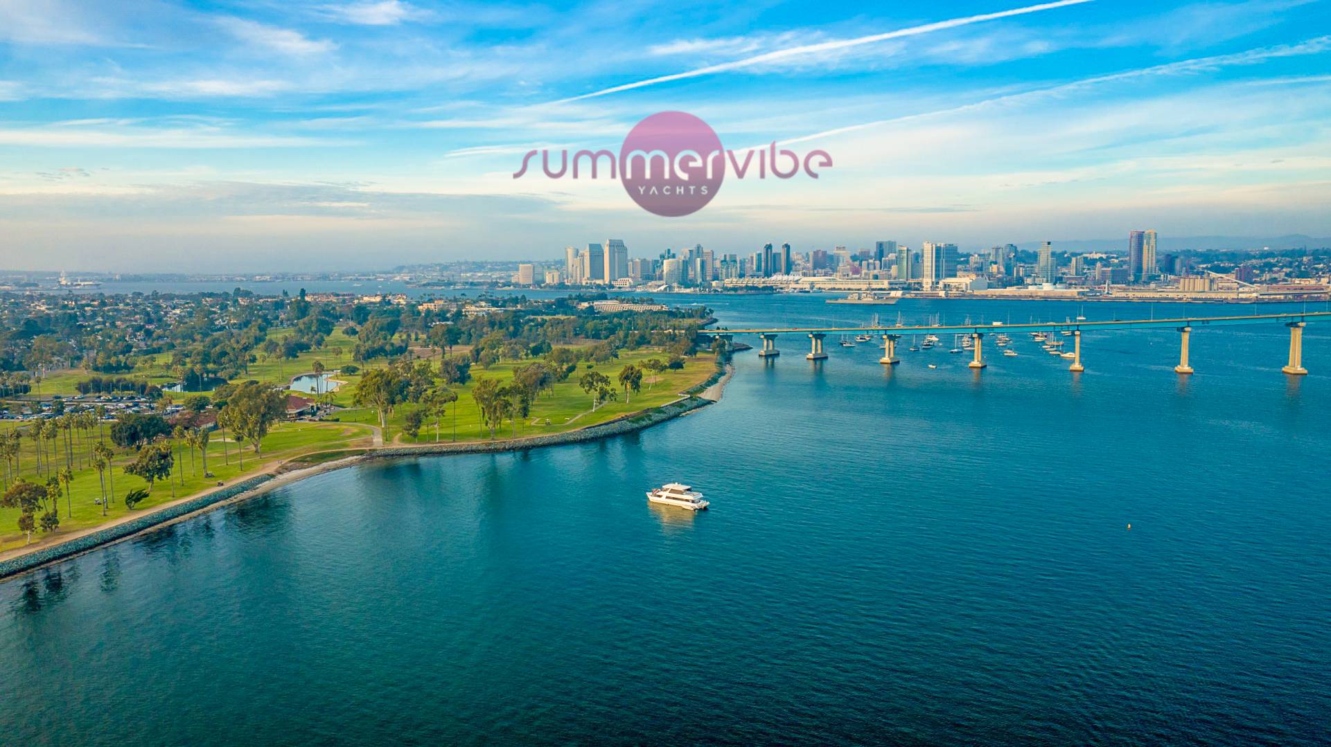 summervibe San Diego yacht charter for day or night cruises, bachelorette parties, birthdays, corporate events, and more!